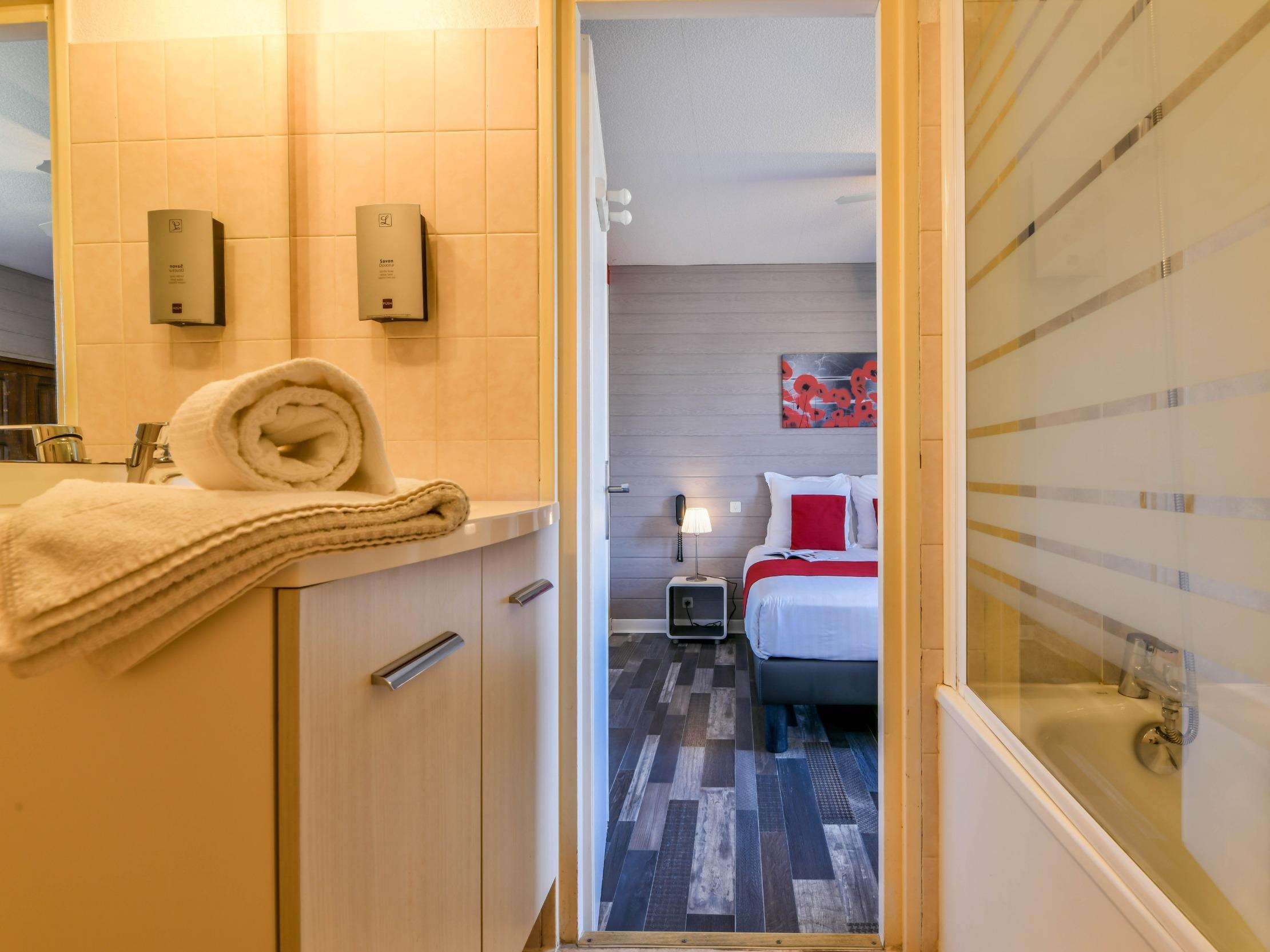 Logis Hostellerie Du Neez Gan Kültér fotó