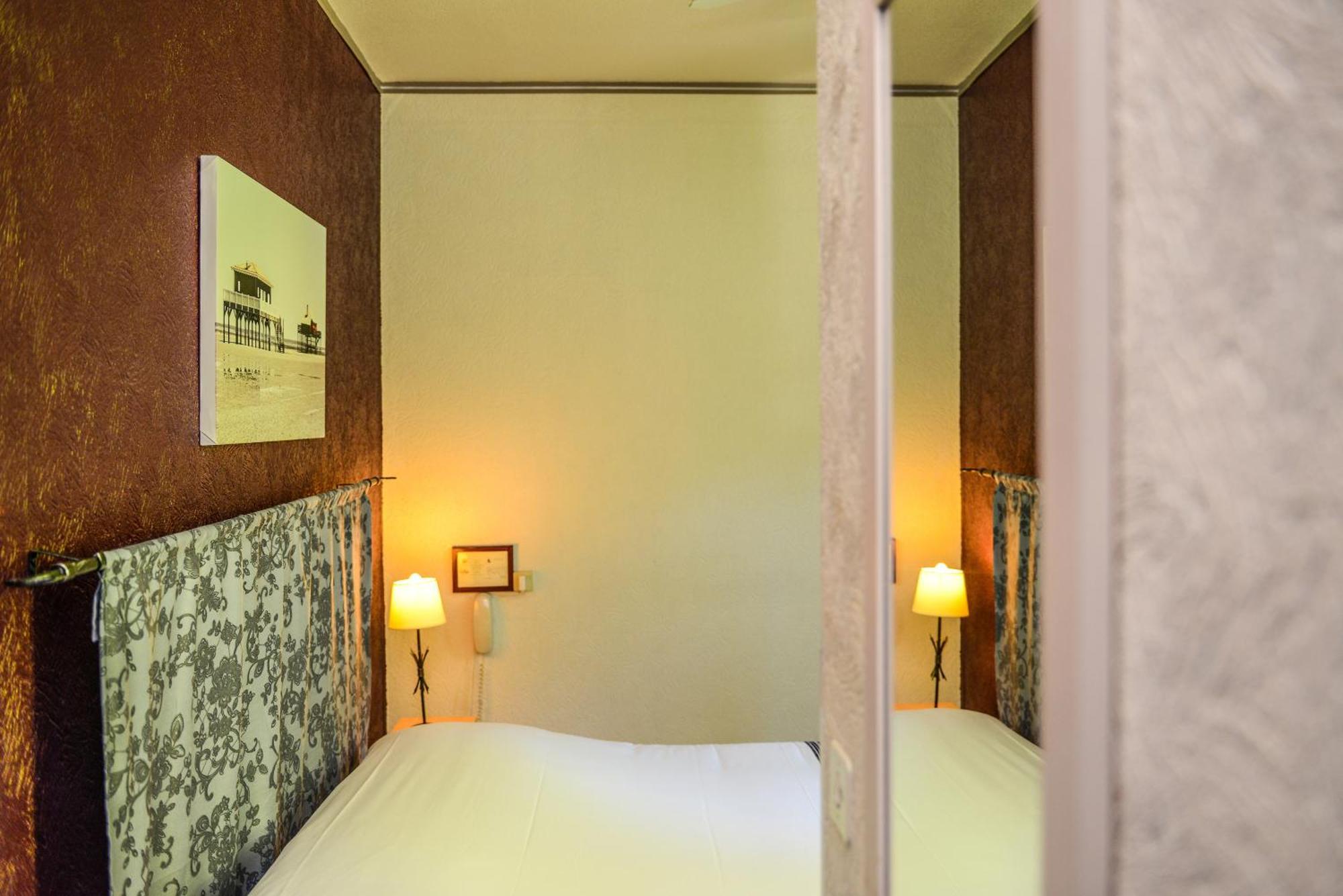 Logis Hostellerie Du Neez Gan Szoba fotó